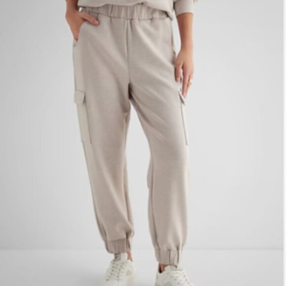 Express High Waisted Luxe Lounge Cargo Joggers Women’s Size XL  Ankle (0-2) - Picture 1 of 2